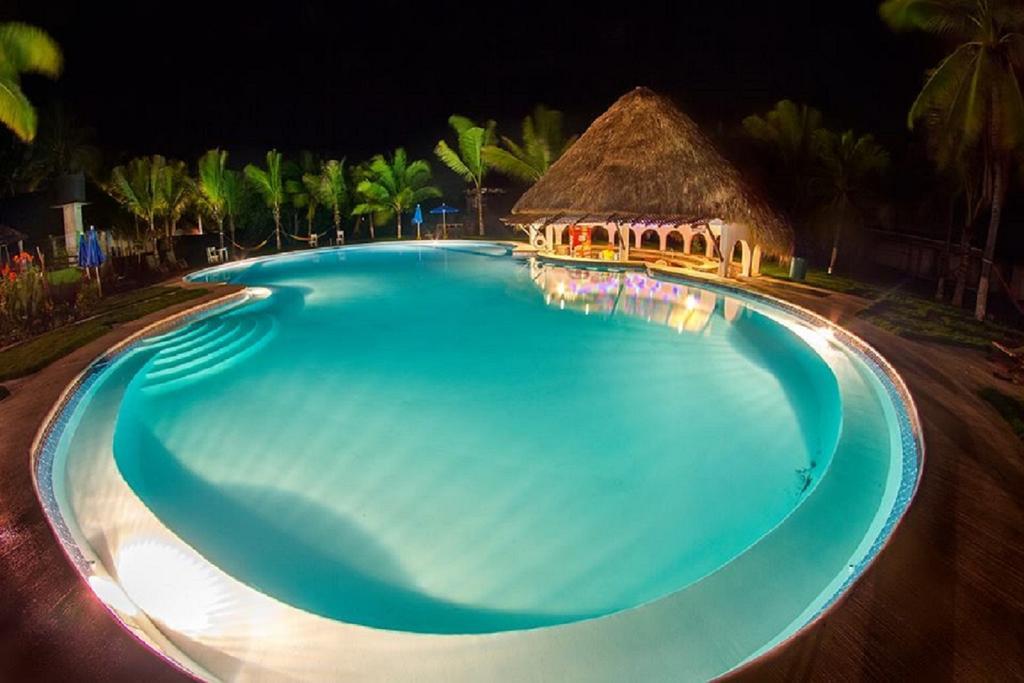 Hotel Cafe Del Sol مونتيريكو المظهر الخارجي الصورة