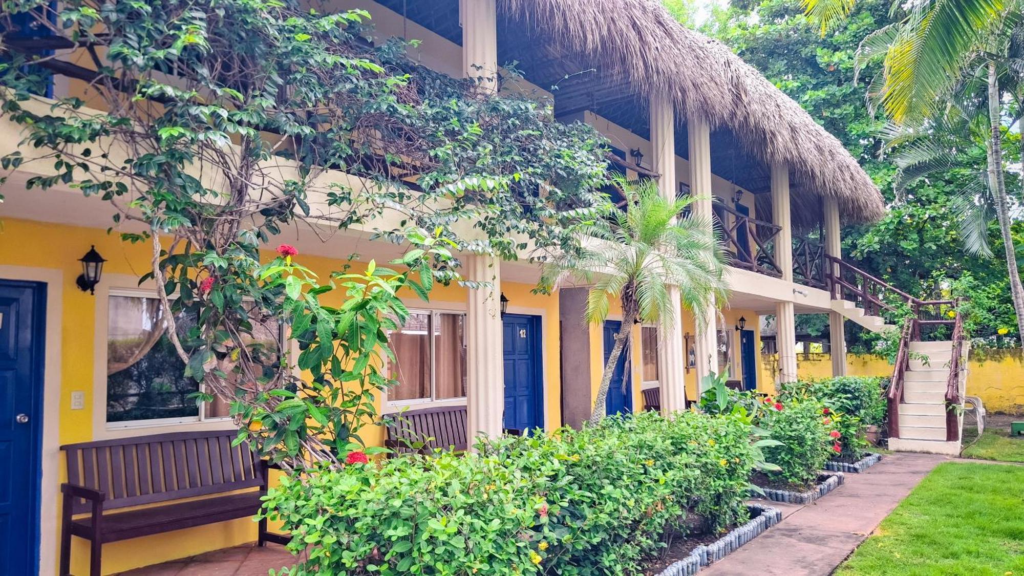 Hotel Cafe Del Sol مونتيريكو المظهر الخارجي الصورة