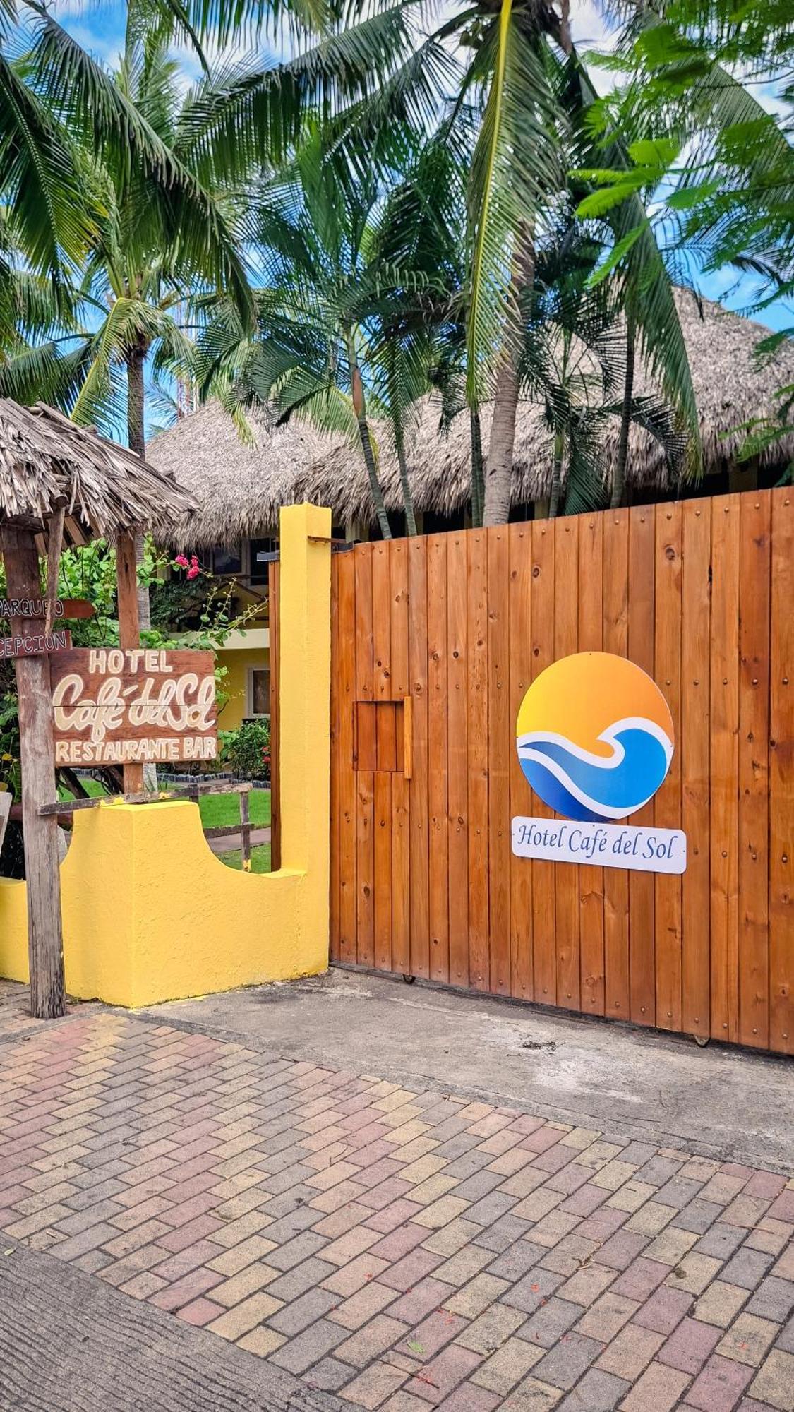 Hotel Cafe Del Sol مونتيريكو المظهر الخارجي الصورة
