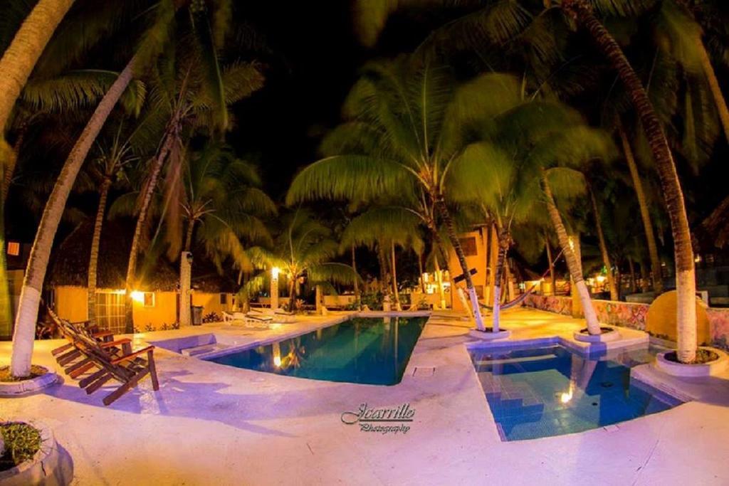 Hotel Cafe Del Sol مونتيريكو المظهر الخارجي الصورة