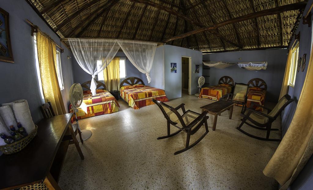 Hotel Cafe Del Sol مونتيريكو المظهر الخارجي الصورة