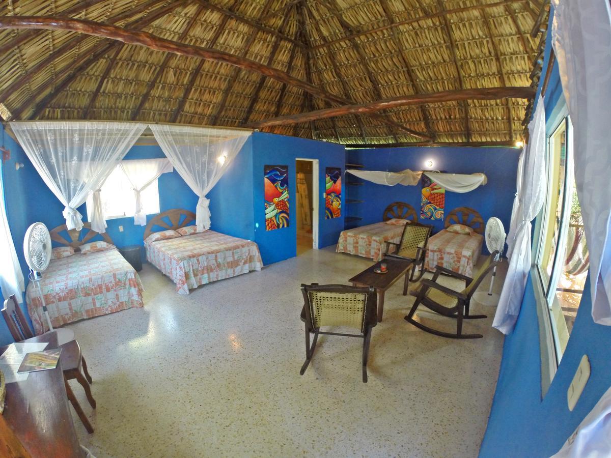 Hotel Cafe Del Sol مونتيريكو المظهر الخارجي الصورة